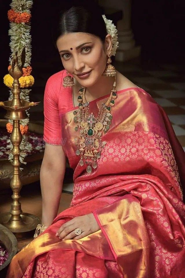 SHRUTI HASSAN INSPIRED KANJIVARAM SAREE
