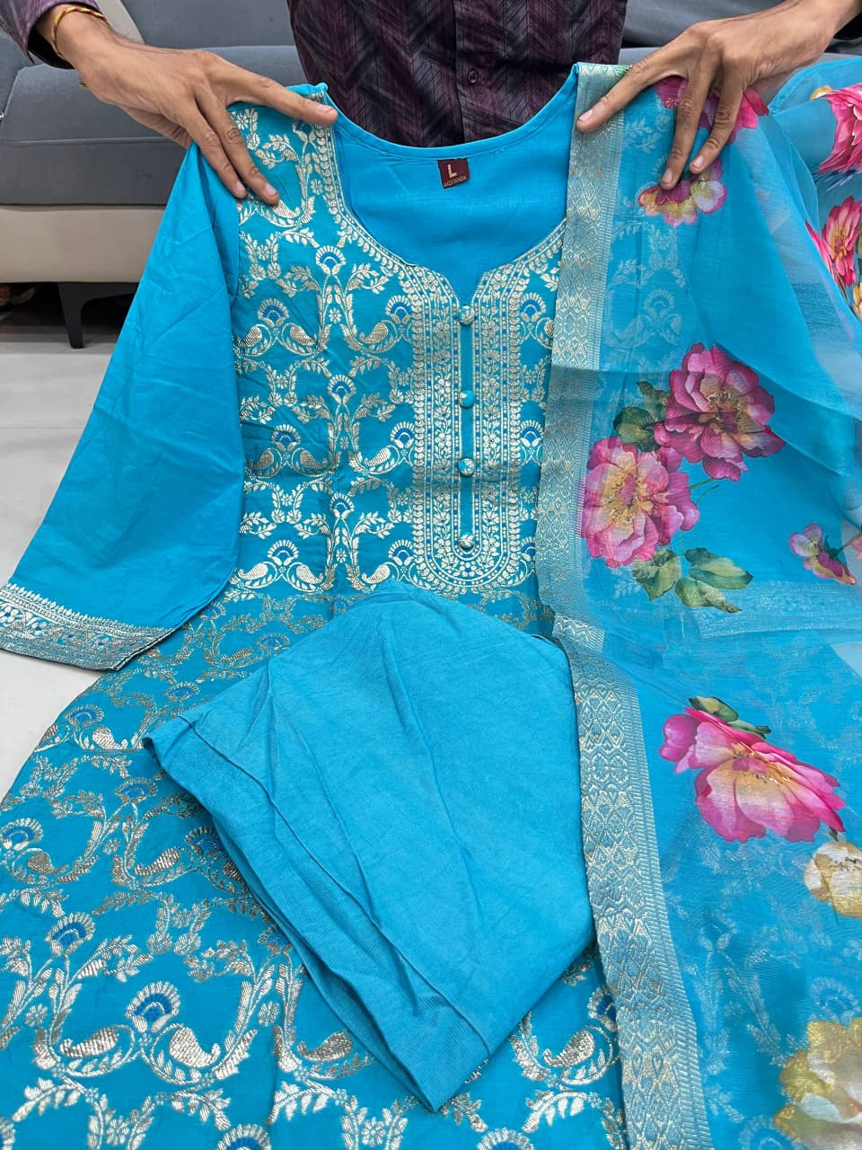 NEW SPECIAL JANVI SUIT SET