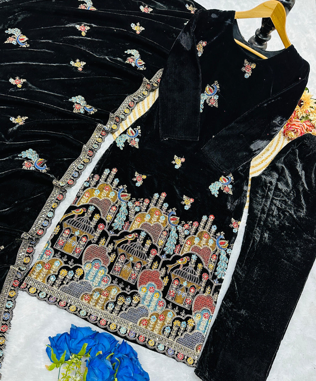 NEW DESIGNER PARTY WEAR SUIT